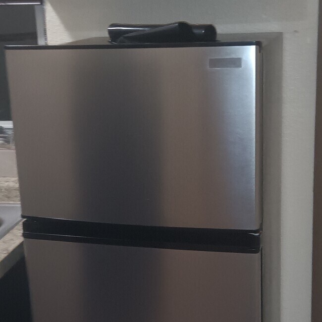 Refrigerator - 10915 N 21st St