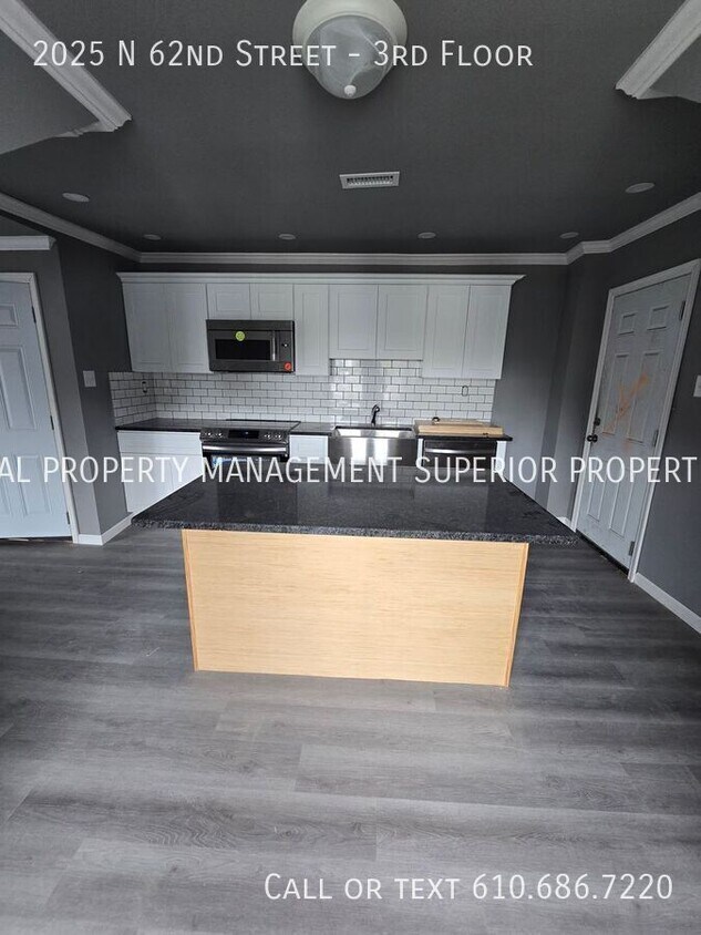 Primary Photo - 2025 N 62nd St