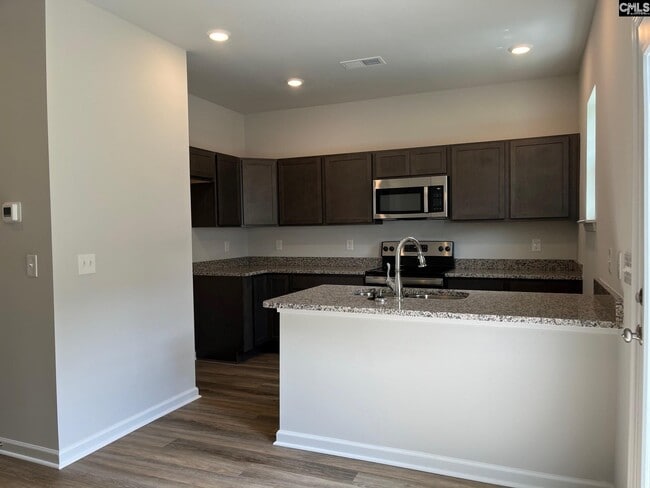 Building Photo - 508 Greenwing Dr