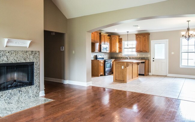 Building Photo - 143 Fox Trot Ln