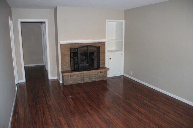 Building Photo - 3519 Aquila Ave S