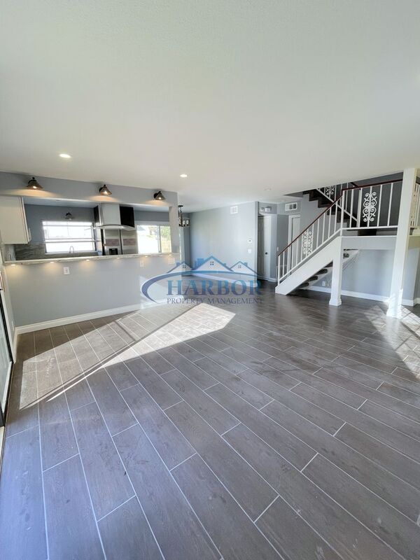 Photo - 22521 Meyler St House