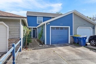 Building Photo - 12054 Cobblewood Ln N