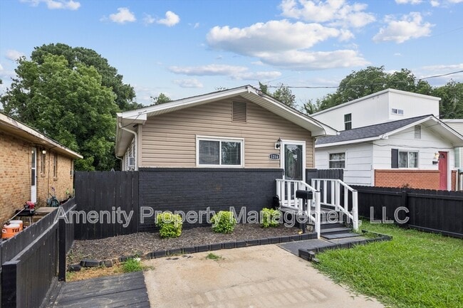 Building Photo - 1214 Bethel Ave