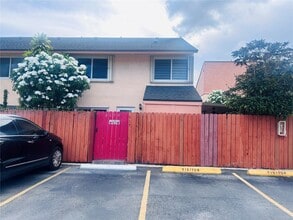 Building Photo - 8610 SW 156th Ct