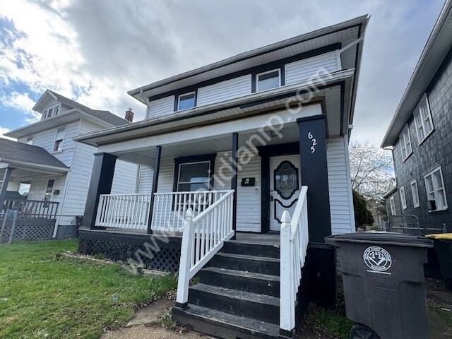 Foto principal - 625 2nd St