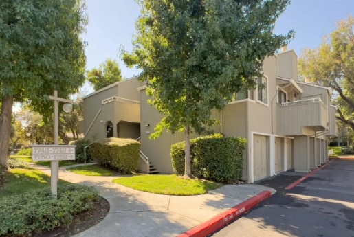 Building Photo - 1751 Braddock Ct