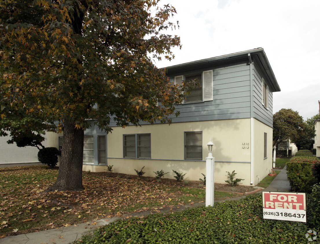Primary Photo - 1210-1212 N Stoneman Ave