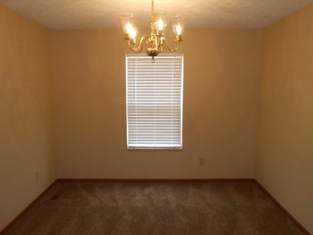 Foto del edificio - 3306 Bidlington Dr