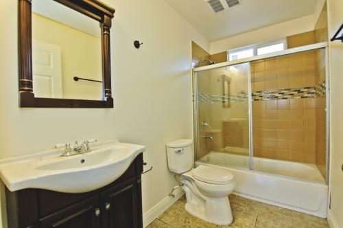 Foto principal - 152 E 120th St