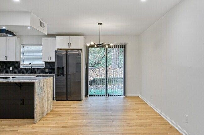 Foto del edificio - 1520 Springwood Dr SE