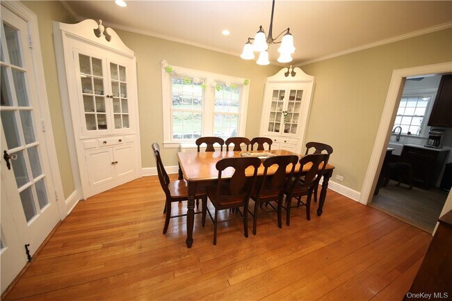 Foto del edificio - 15 Beacon Hill Rd