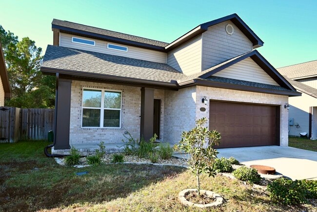 Building Photo - 2315 Hadleigh Hills Ct