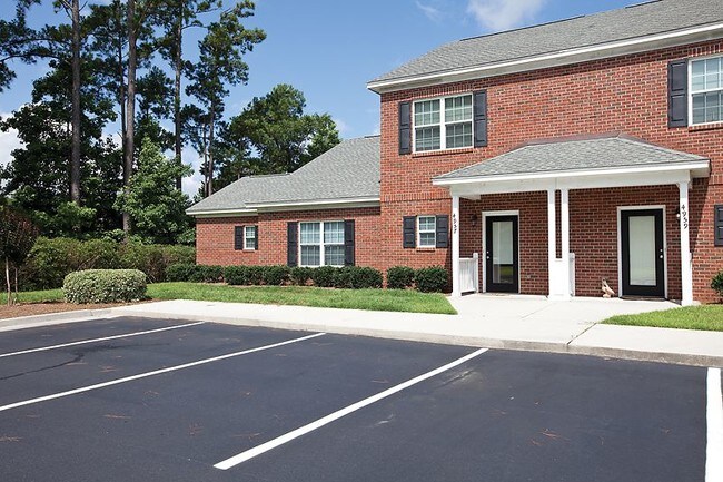 Foto del edificio - Pleasant Grove Village Apartments