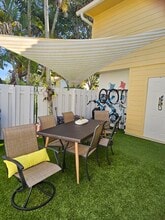 Building Photo - 226 Seabreeze Cir