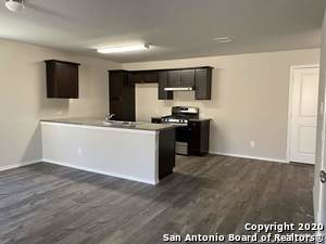 Foto del edificio - 9831 Marbach Crest