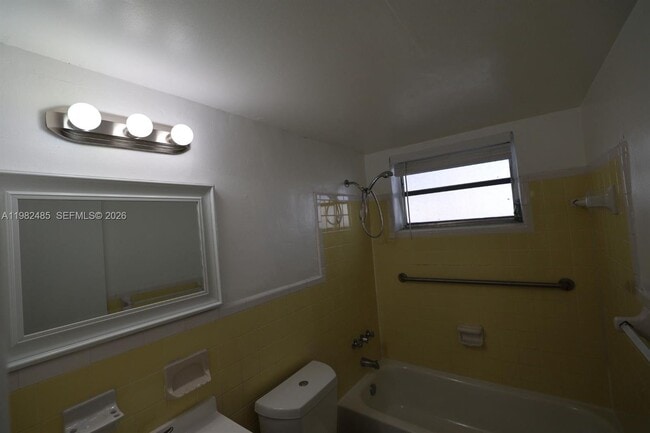 Building Photo - 7130 W 11th Ct