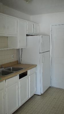  - 120 Karen St