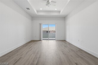 Building Photo - 721 Ivan Ave S