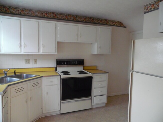 Building Photo - 2119 Coburn Blvd