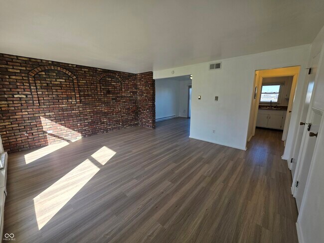 Foto del edificio - 3815 Biscayne Rd