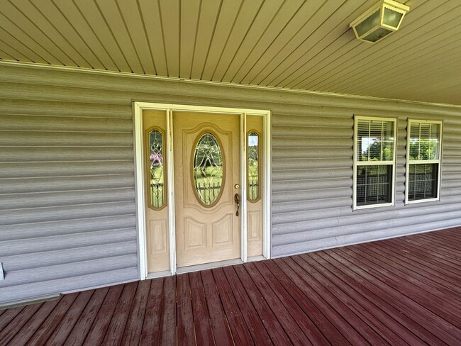 Building Photo - 266 Merrellton Rd
