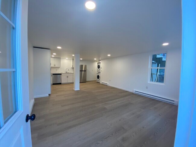 Nueva cocina y comedor - 435 W Main St