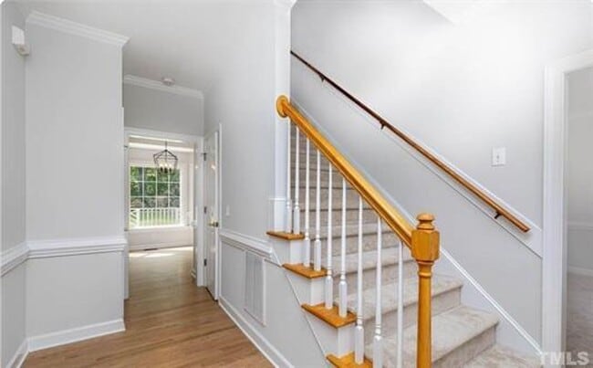 Building Photo - Fantastic Angier Home