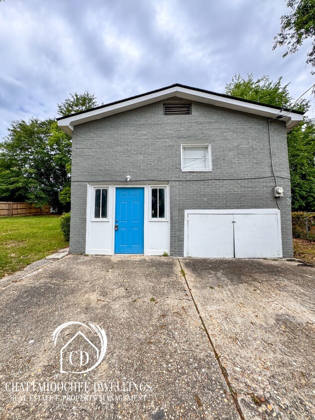 Foto principal - 243 Sidney Dr