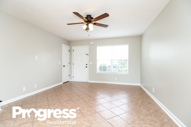 Foto del edificio - 8224 Ramstone Way
