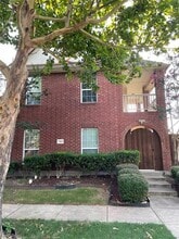 Building Photo - 7961 Whitehart St