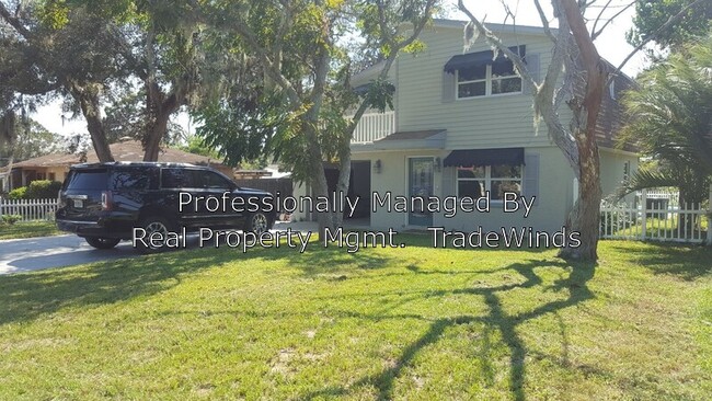Foto del edificio - 745 Bayshore Dr
