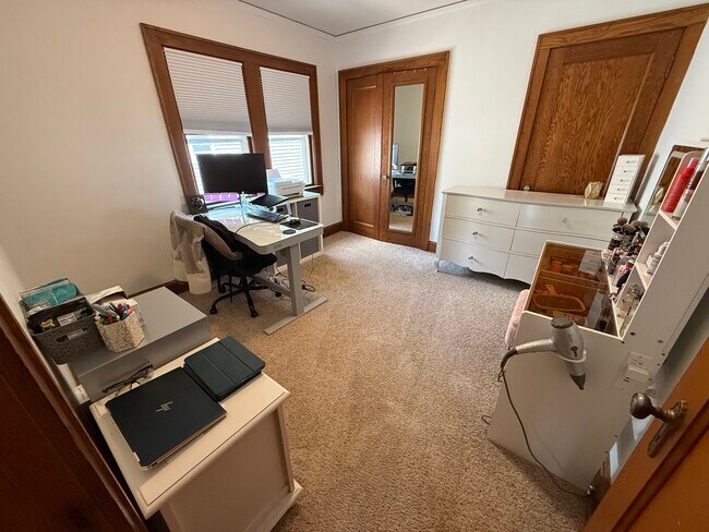 Foto del edificio - 2543 N 65th St