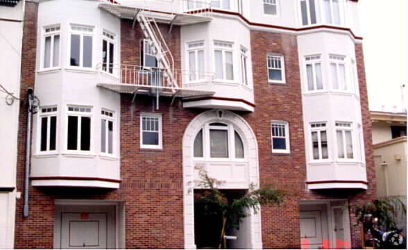 Building Photo - 486 Funston Ave