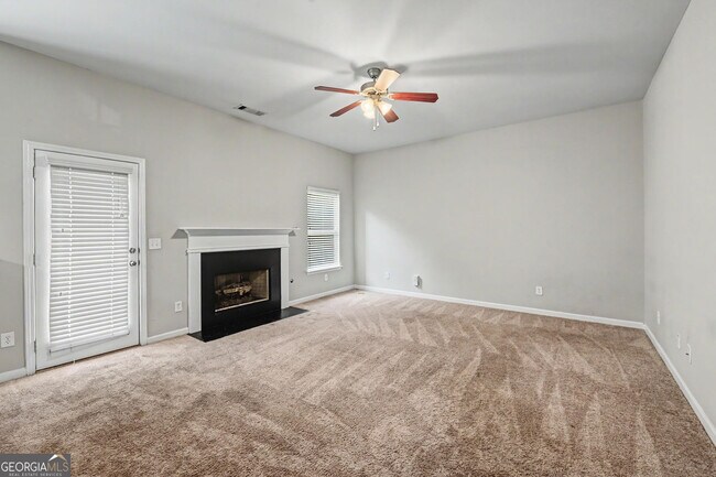 Building Photo - 1230 Grey Rock Way