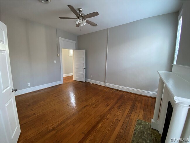 Foto del edificio - 2204 W Grace St