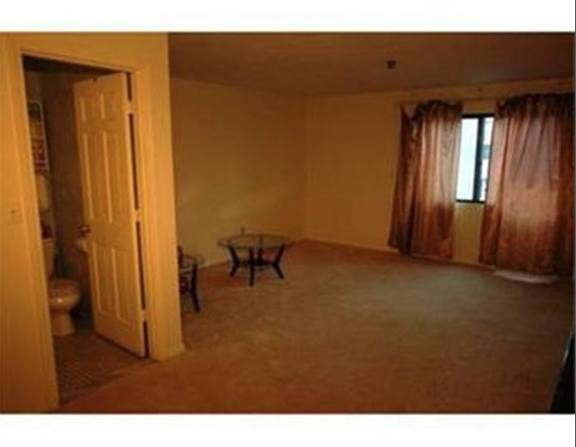 Building Photo - 50 Crestview Dr