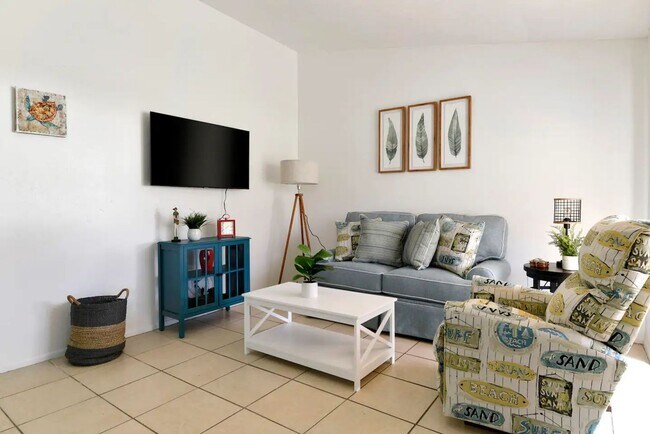 Foto del edificio - 580 Skinner Blvd
