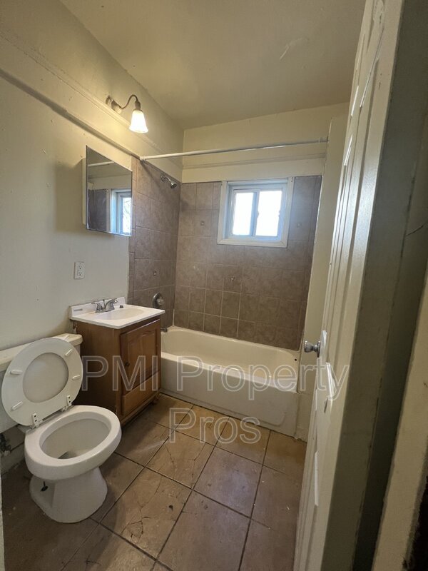 Foto del edificio - 2664 N 25th St