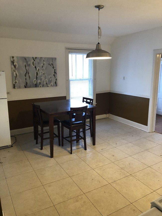 2508 W Medill Ave, Chicago, IL 60647 - Apartment for Rent  