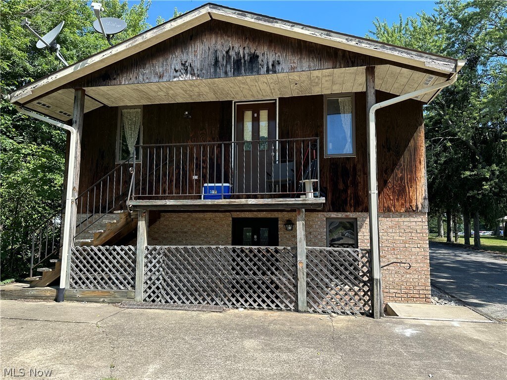 761 E Park Ave, Columbiana, OH 44408 Room for Rent in Columbiana, OH