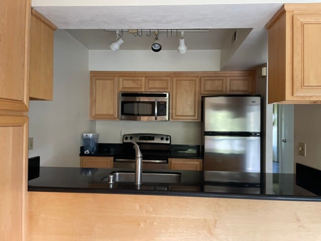 Kitchen - 1925 46th Ave