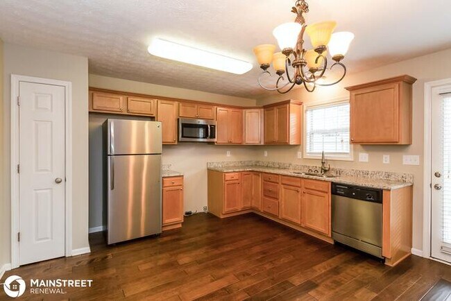 Foto del edificio - 8904 Eli Dr, Louisville, KY 40291