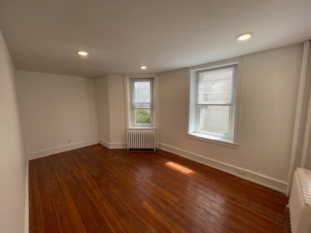 Dormitorio 2 - 224 Owen Ave