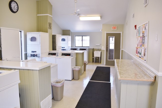 24 Hr. On-Site Laundry Center - Fairway Club Apartments