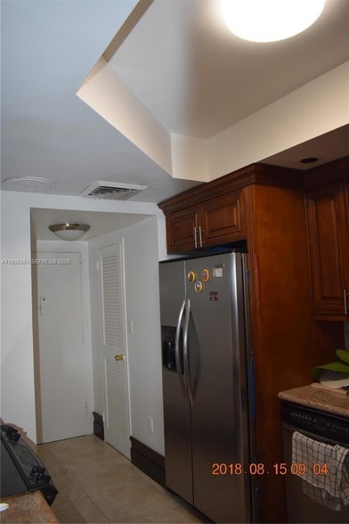 Photo - 5255 Collins Ave Apartment