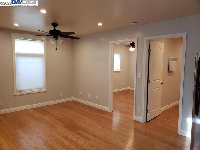 Building Photo - 37791 Iron Horse Ln