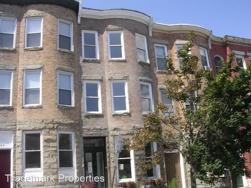 Foto principal - 5 br, 2.5 bath House - 204 East Chase Street