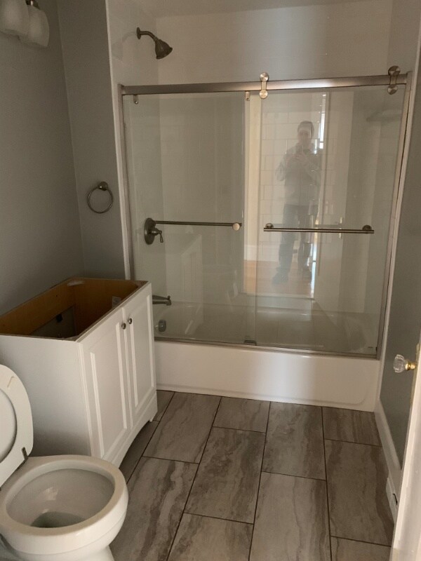 Building Photo - 352 Chandler St