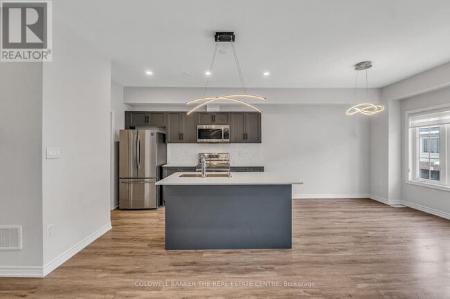 Building Photo - 124 Compass Trail